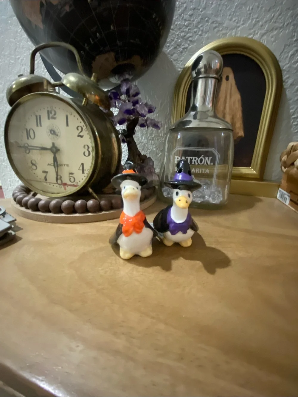 N/A charming ceramic